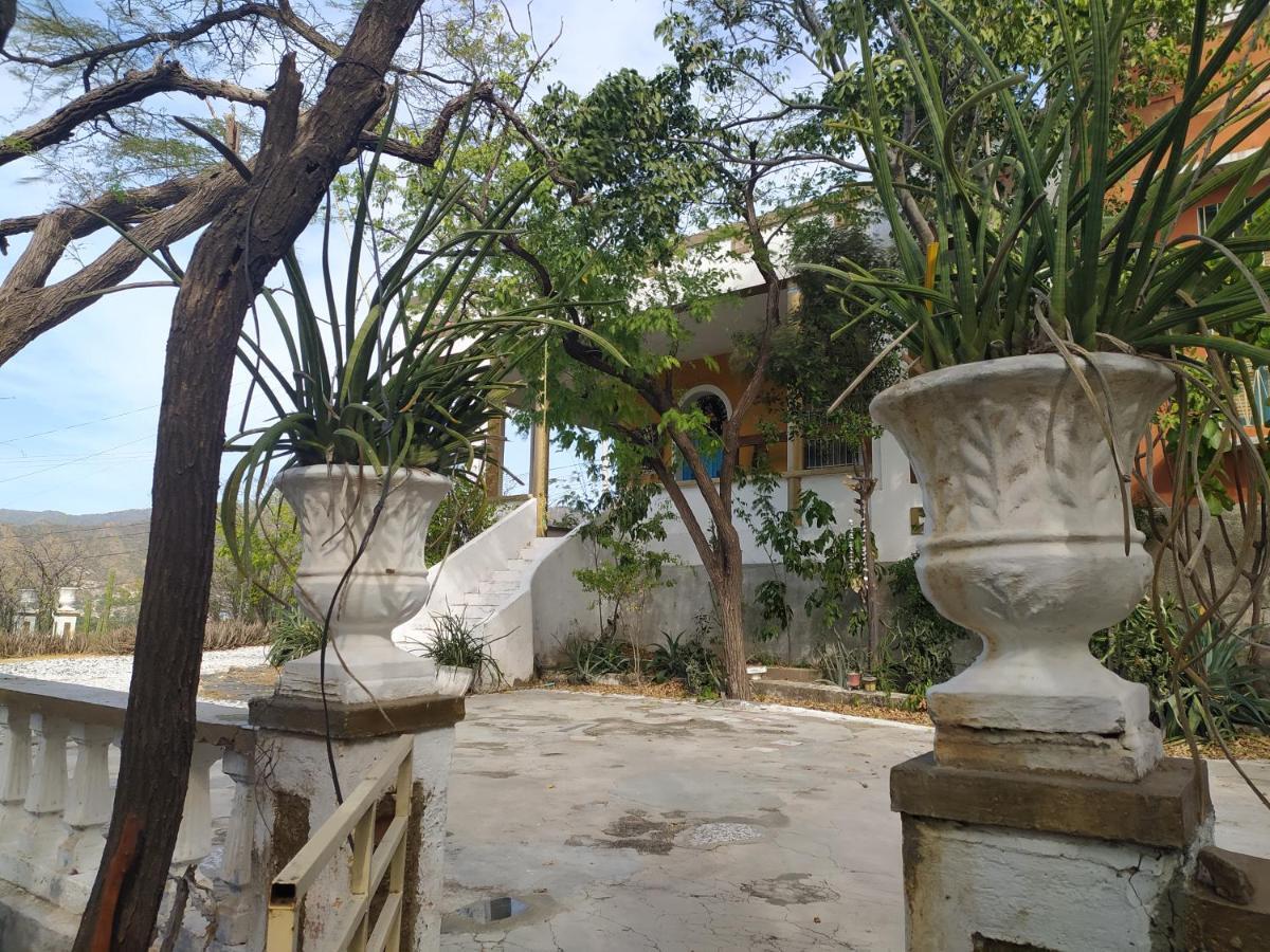 Jardin Etnobotanico Villa Ludovica Santa Marta  Exterior foto